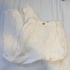H&M cream/white linen pants